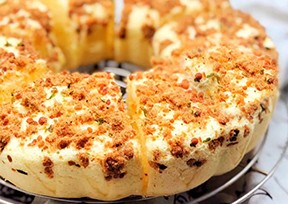 不用烤箱就能做肉松蛋糕，簡直太美味了！