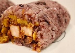 今日份早餐，超級簡單咸蛋黃肉松粢飯團